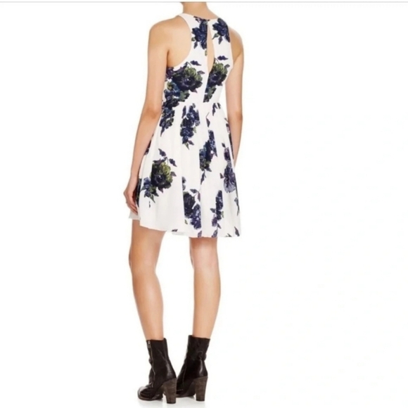 FREE PEOPLE Cloud Combo Floral Flutter By Pleated Mini Dress Size 2 Boho Summer - Picture 2 of 8